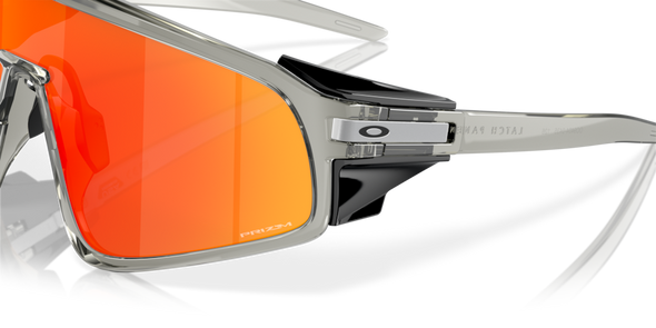 OAKLEY LATCH PANEL GREY INK W/ PRIZM RUBY