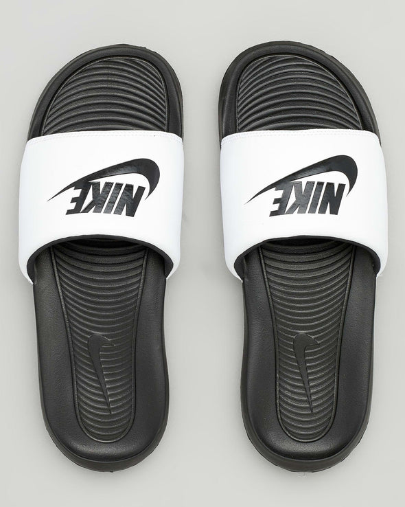 NIKE SB VICTORI ONE SLIDE - BLACK/BLACK/WHITE