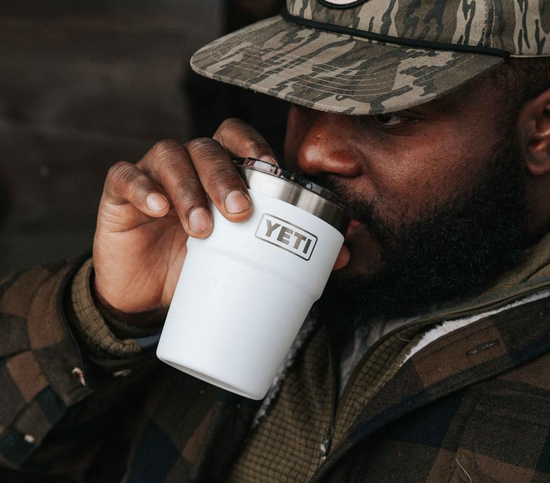 YETI RAMBLER 16OZ (473ML) STACKABLE CUP W/ MAG SLIDER LID - WHITE
