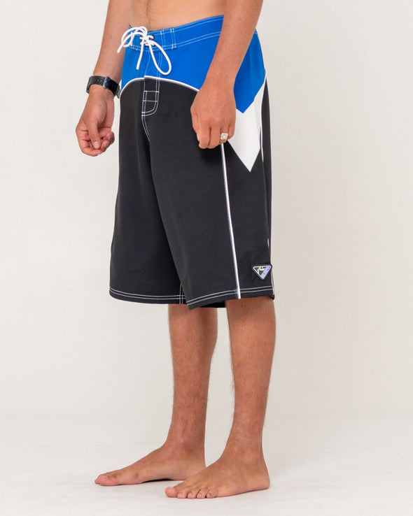 RUSTY STRAIGHT PIPE FIXED WAIST BOARDSHORT - BLK