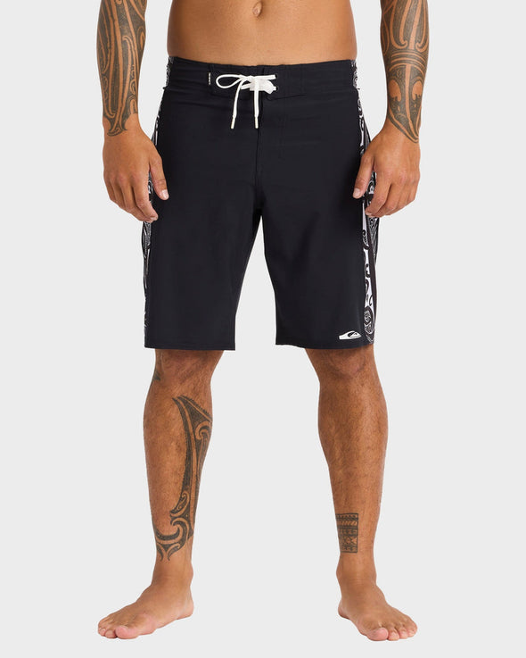QUIKSILVER MANGOTU BOARDSHORT 20" - BLACK