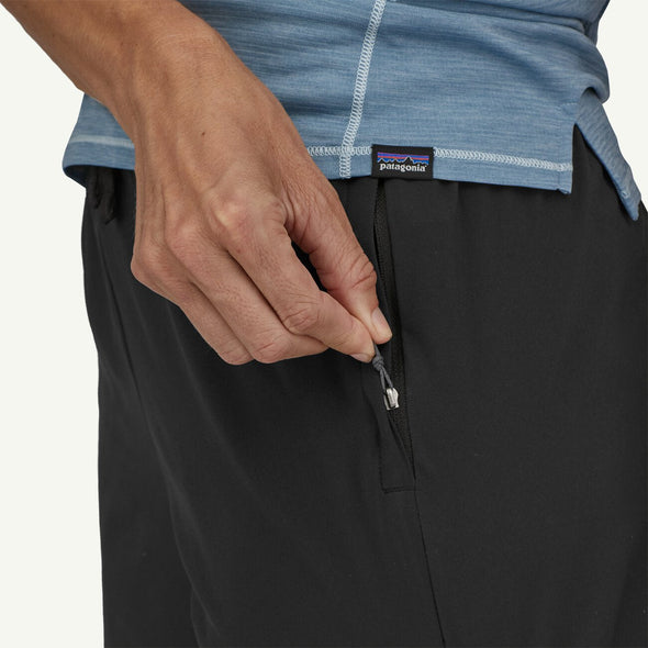 PATAGONIA W'S MULTI TRAILS SHORTS-5 1/2 IN. - BLACK