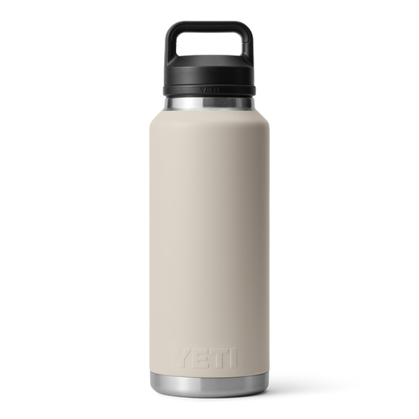 YETI RAMBLER46OZ (1.4L)BOTTLE W/ CHUG CAP - CAPE TAUPE