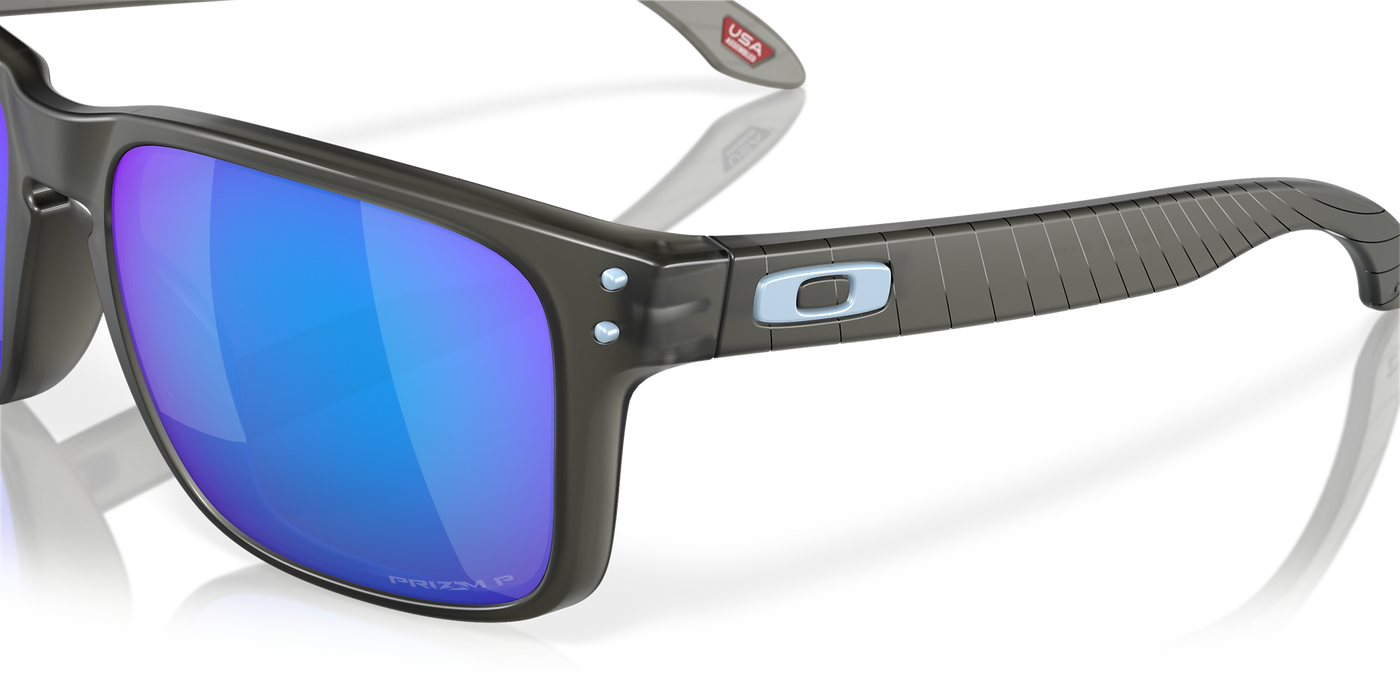 OAKLEY HOLBROOK MATTE GREY SMOKE W PRIZM SAPPHIRE POLARIZED Whangamata Surf Shop