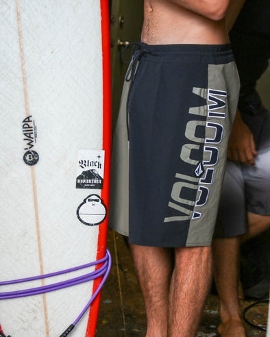 VOLCOM SURF VITALS NOA DEANE 21 - DARK OLIVE