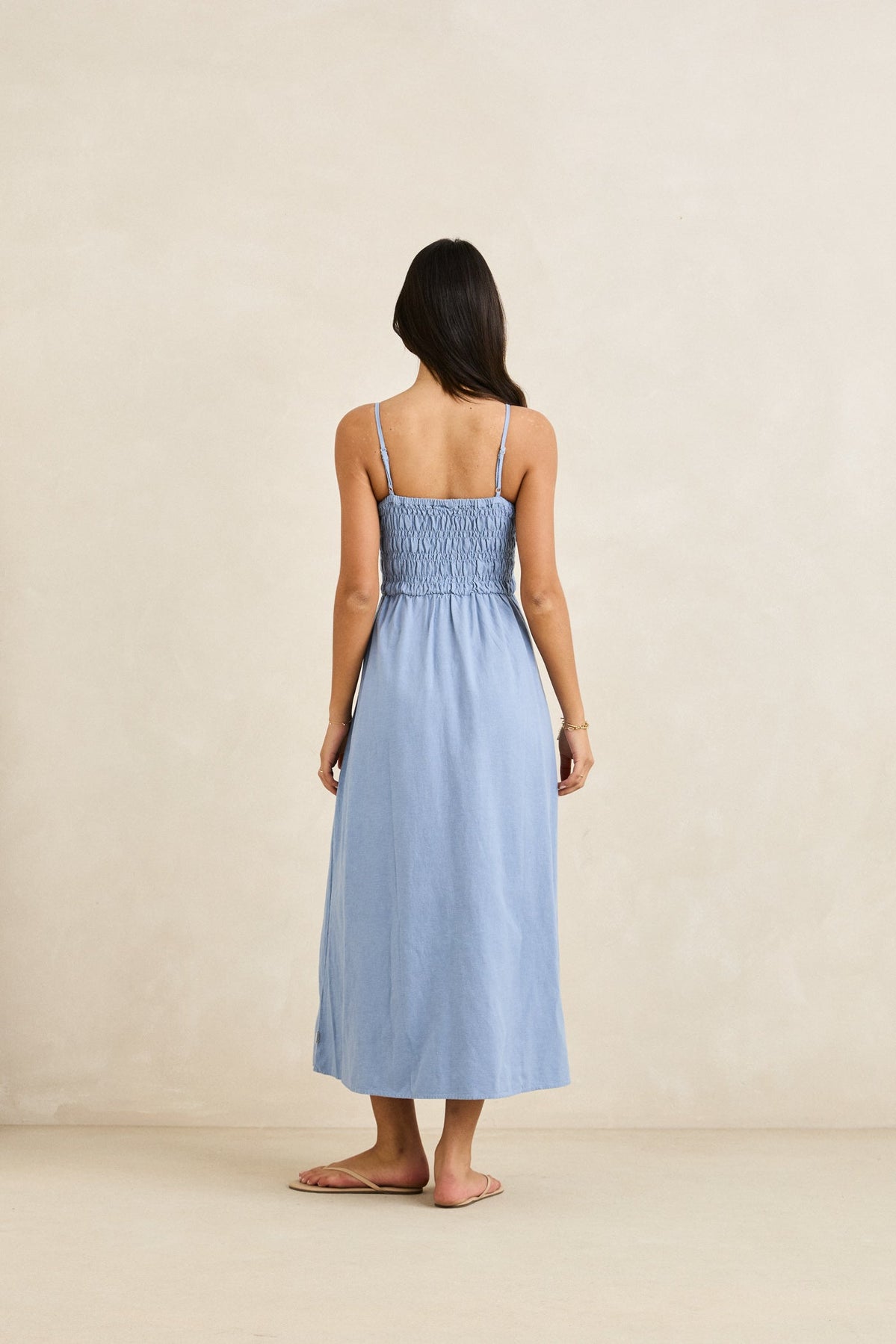 RHYTHM CLASSIC SHIRRED MIDI DRESS