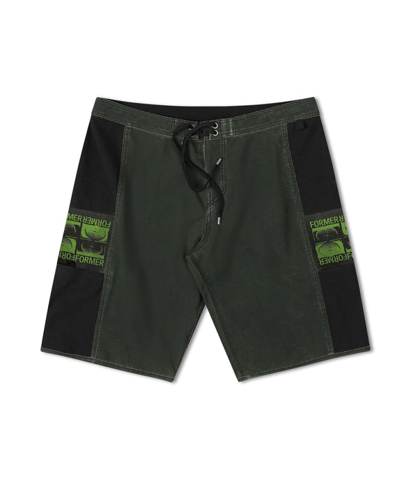 FORMER MANNERS 20" TRUNK - BLACK/LIME