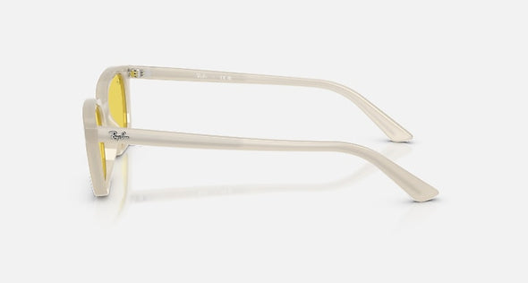 RAY BAN ZAYA CLOUDY WARM WHITE W/ YELLOW MIRROR FLASH GOLD