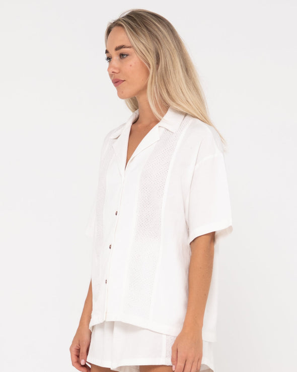 RUSTY PALM SPRINGS CAPRI PANELLED OVERSHIRT - SNW