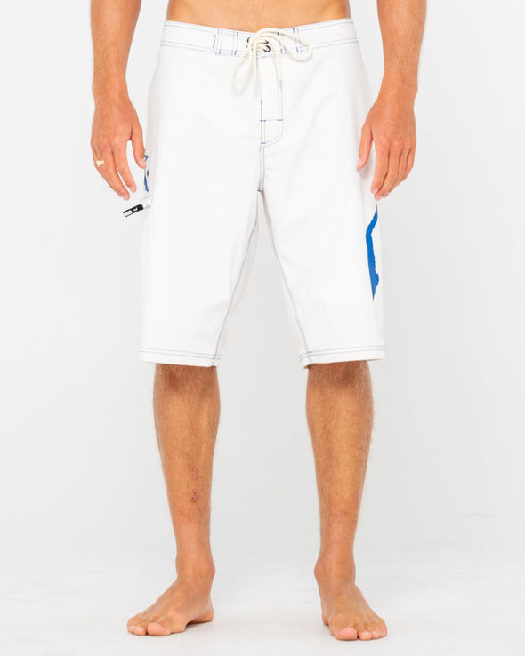 RUSTY FIXED COMPETITION REVOLUTION BOARDSHORT - WHT