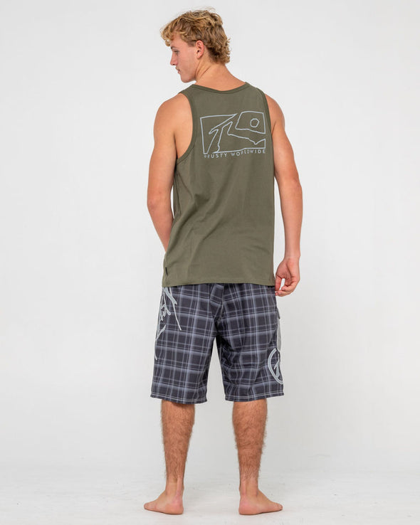 RUSTY BOXED OUT TANK - SAV