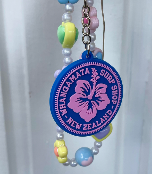 WHANGAMATA SURF SHOP HIBISCUS PATCH KEY CHAIN