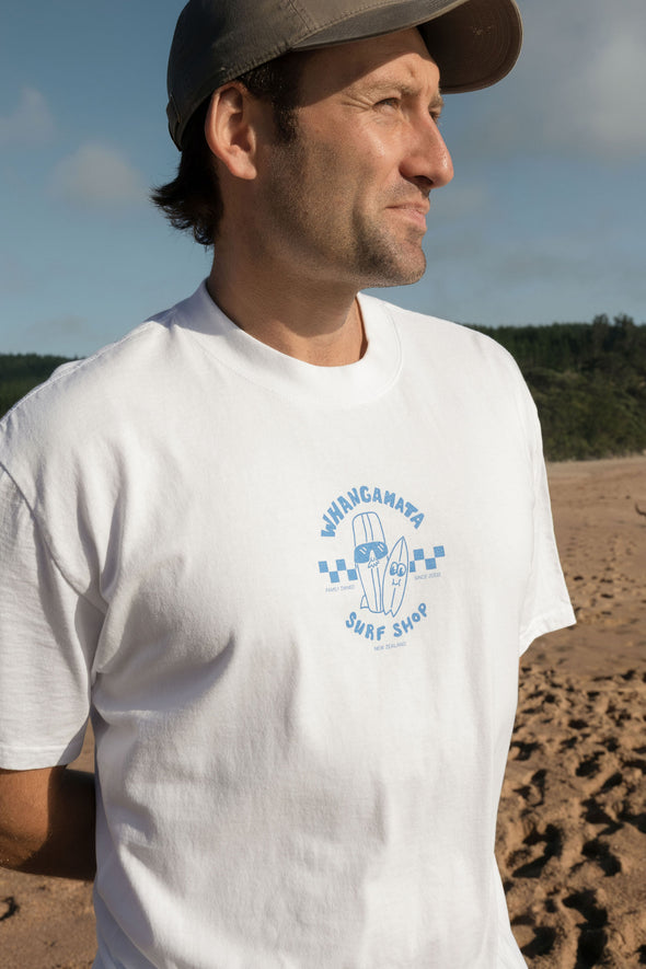 WHANGAMATA SURF SHOP SURF DUDES TEE -  FADED WHITE