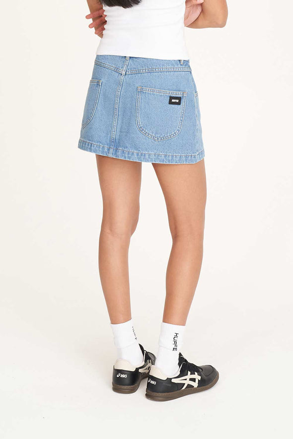 HUFFER 97 DENIM MINI SKIRT - DRIFT BLUE