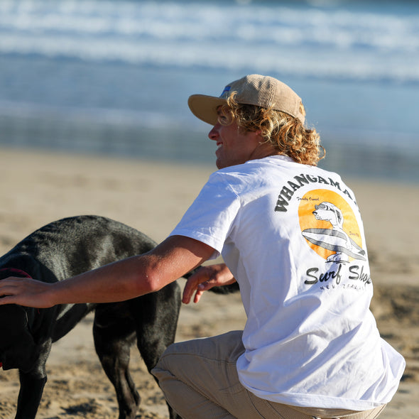 WHANGAMATA SURF SHOP MENS SURF DOG TEE - WHITE