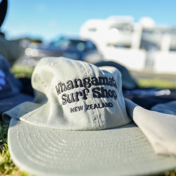 WHANGAMATA SURF SHOP BUBBLE LOGO UNSTRUCTURED CAP - EUCALYPTUS