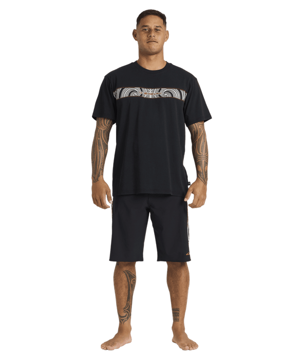 QUIKSILVER TAKARANGI PANEL SS - BLACK