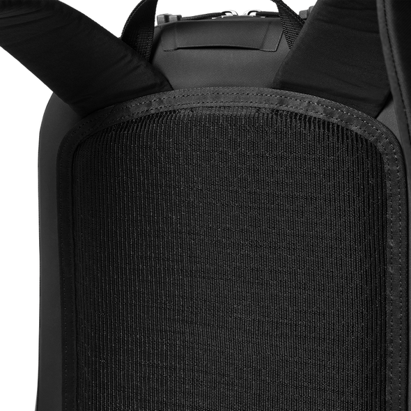 YETI CAYO BACKPACK 35L - BLACK