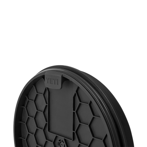 YETI LOADOUT BUCKET SWIVEL SEAT - BLACK
