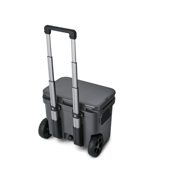 YETI ROADIE 32 WHEELED COOLER - CHARCOAL