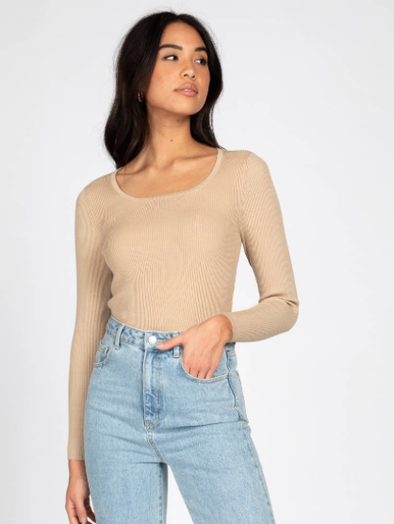 RUSTY CHARIS LOW NECKLINE LONG SLEEVE KNIT TOP - OMK